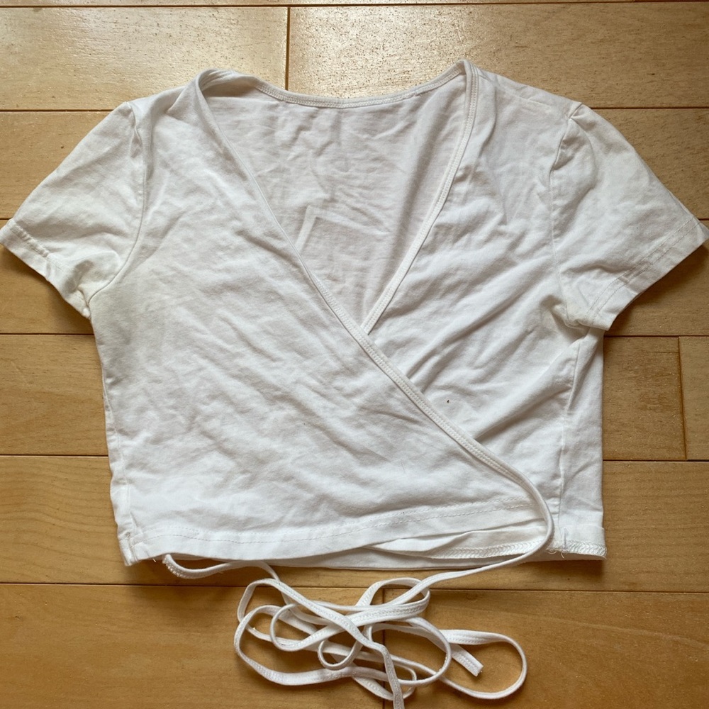 White tie top cross over